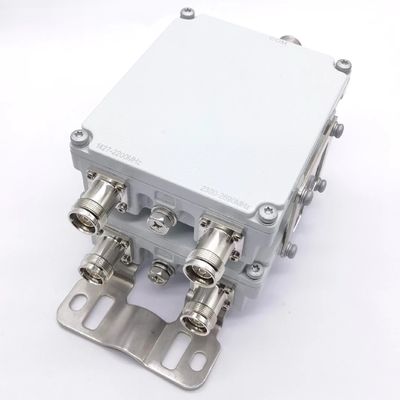 Δύο ζώνες χαμηλού PIM συνδυασμού 790-862MHz 880-960MHz 4.3-10-F HL-0809/0910-217701 427701