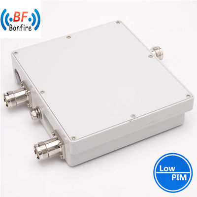 ΡΑ 300W N-Female 900/1800MHz Diplexer Παθητικός συνδυαστής με 4.3-10 F/DIN-F διεπαφή