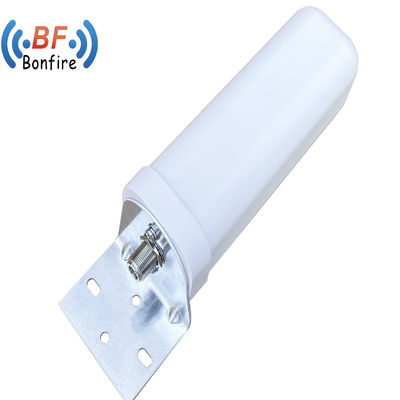 Πυρόστερη Omni Directional LTE κεραία 698-3800MHz για μέγιστη ισχύ σήματος 4G 5G