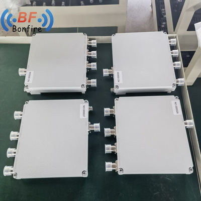 Ραδιοφωνικό τετραπλέξερ για GSM Dcs 3G LTE DIN-Female 4.3-10f Διασύνδεση HL-1727-847701 843301