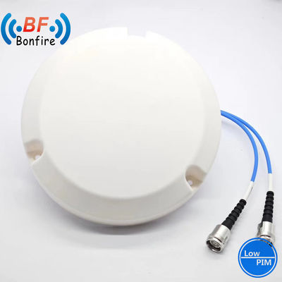 20 dBi Διπλό Πολωμένο 2X2 MIMO Πίνακας Patch 5,8 GHz Αντένα για 698-4000MHz