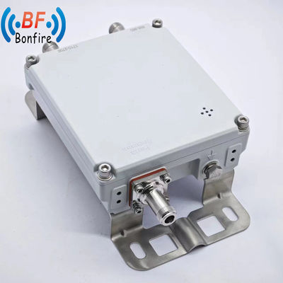 Προσαρμοσμένο 1710-2170MHz 2300-2690MHz Δύο ζώνες RF διπλεξέα διπλεξέα με SMB Γυναίκα