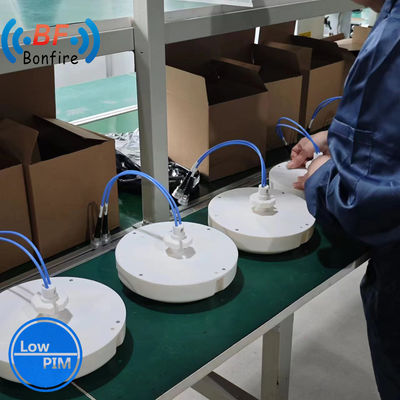 Αντένα επικοινωνίας 1710-2700 3300-4000MHz Low Pim MIMO Omni Ceiling Antenna 0,400kg