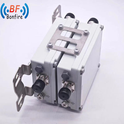 1710-1880/1920-2170/2300-2700MHz RF Low Pim Quadplexer Grey Quad-Band Combiner -155dbc Ηλεκτρονικό ρεύμα
