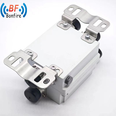 Εσωτερική/εξωτερική διεπαφή IP65 4.3-10 F / DIN-F/DIN F RF συνδυαστής τετραπλέξερ 2300-2700MHz