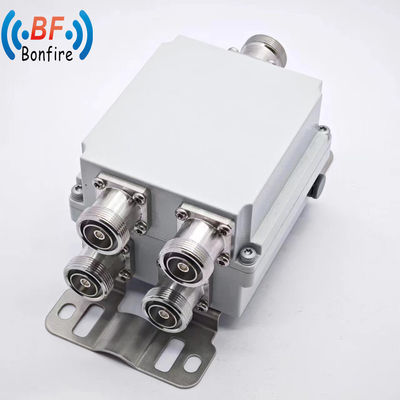 1710-1880/1920-2170/2300-2700MHz RF Τριπλεξέρ Τριπλής ζώνης συνδυαστής για την απόδοση