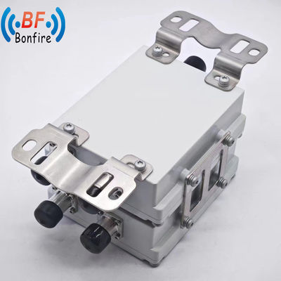 Δημόσια Ασφάλεια VHF Duplexer RF LC Combiner N Γυναικείο Τύπος 1710-1880/1920-2170/2300-2700MHz