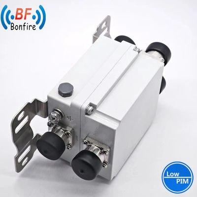 1710-2170MHz 2300-2690MHz VHF Cavity Duplexer Δύο ζώνες συνδυασμός για φιλτράρισμα σήματος