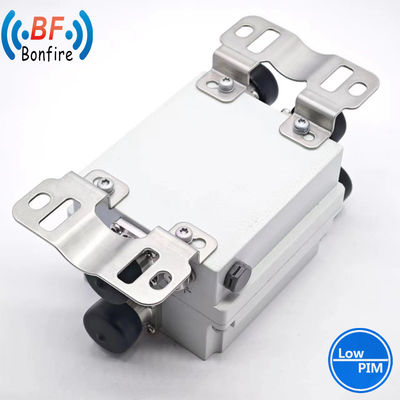 1710-2170MHz 2300-2690MHz VHF Cavity Duplexer Δύο ζώνες συνδυασμός για φιλτράρισμα σήματος