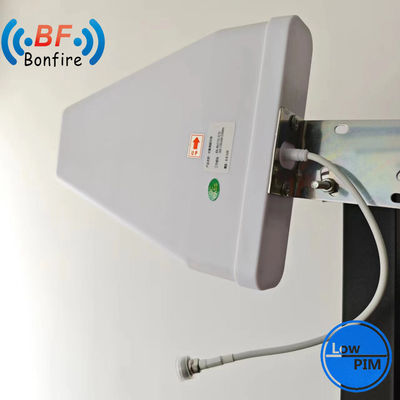 Ενδοενσωματωμένη διανεμημένη κεραία - Omni-Antenna 698-4000MHz 5g Ραδιοφωνική κεραία οροφής για Ibs Das