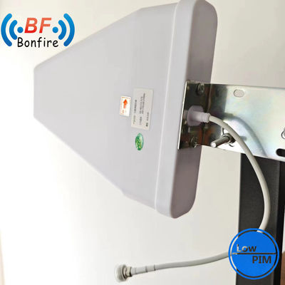 Ενδοενσωματωμένη διανεμημένη κεραία - Omni-Antenna 698-4000MHz 5g Ραδιοφωνική κεραία οροφής για Ibs Das
