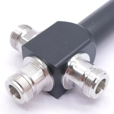 Υψηλής ισχύος 698-4000MHz N F σε γκρι Ultra Wideband 2/3/4 Way Low Pim Reactive