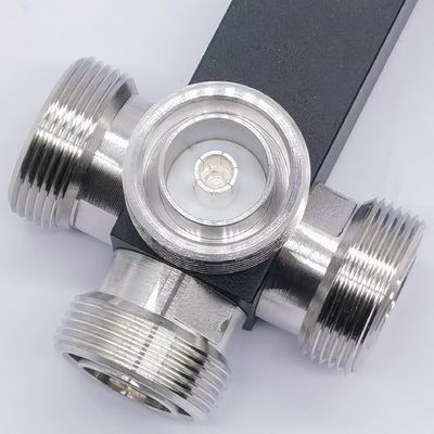 Υπερ-ευρυζωνική ζώνη 2/3/4 Way Low Pim Αντιδραστικός High Power Splitter με διεπαφή DIN-F