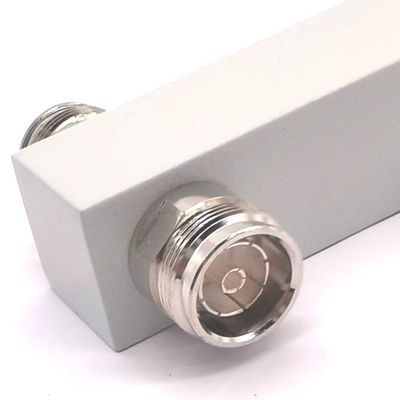 GFQ-0760-X7701 Ultra Wideband 2/3/4 Way Low Pim Reactive High Power Splitter 698-6000MHz 4,3-10 F