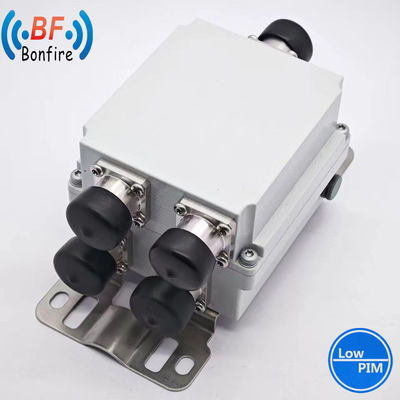 300W 4X2 Υβριδικό Συνδυαστή Συνδυασμού 1710-2170MHz 2300-2690MHz N-F για Ibs BTS Performance