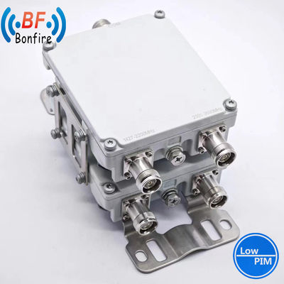 HLQ-XXXXX IP65 Quadplexer Multiplexer εσωτερικού/εξωτερικού για 1710-2170MHz και 2300-2690MHz