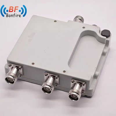 4X4 Low Pim 1710-1880 1920-2170 2300-2400 2500-2700MHz με N 4.3-10 DIN Connector Γκρι