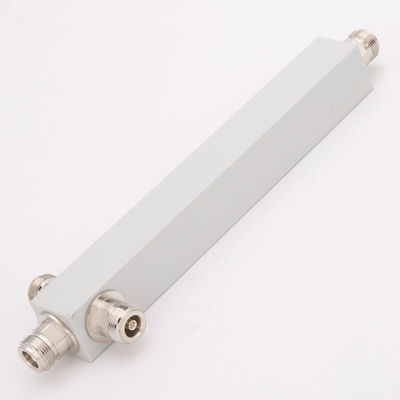 Υψηλής συχνότητας N-F Διασύνδεση 698-3800MHz 2/3/4 Way RF Splitter Αντιδραστικός διαχωριστής ισχύος