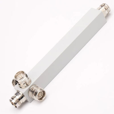 4.3-10 F Διασύνδεση 698-4000MHz Power Splitter για τηλεπικοινωνιακό σύστημα σε κτίριο
