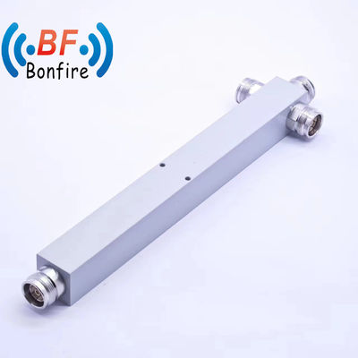 GFQ-0738-X7701 Υψηλή ισχύς χαμηλή Pim 698-4200MHz 3 Way Power Splitter με 4.3-10 θηλυκό σύνδεσμο