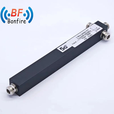 Προσαρμοσμένο 3 Way High Power Low Pim 4.3-10 Γυναίκα 698-4200MHz Αντιδραστικός διαχωριστής ισχύος
