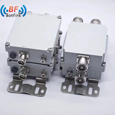 4.3-10f DIN-F N-F Direct RF Triplexer Diplexer Combiner για εσωτερικά/εξωτερικά τμήματα τηλεπικοινωνιών IP65