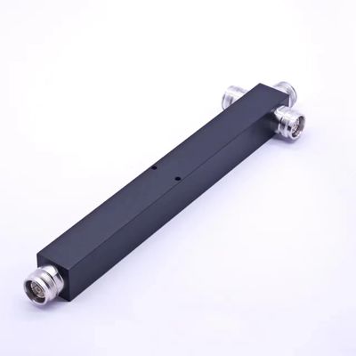 Προσαρμοσμένο 3 Way Cavity Power Splitter 698-4200MHz N Γυναίκα IP65 4.3-10 F/DIN-F/N-F