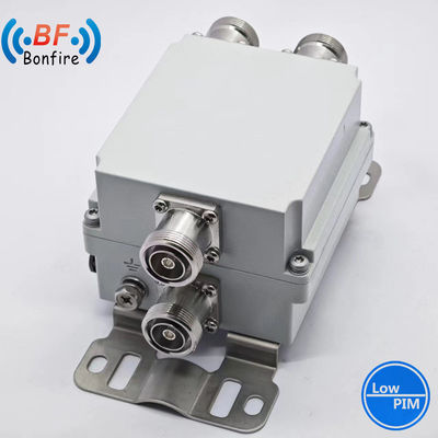4.3-10f DIN-F Triplexer RF Combiner 200W 2300-2400 2500-2700MHz με N θηλυκό σύνδεσμο