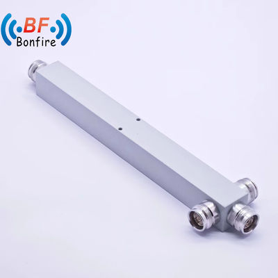 0.510kg Πακέτο Ακαθάριστο βάρος OEM/ODM 3 Way Power Splitter Divider 617-4000MHz SMA Γυναίκα