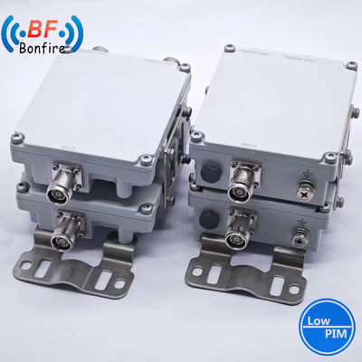 Χαμηλό Pim Triplexer RF Diplexer RF Penta Band Combiner με σύνδεσμο 4310f -155dbc 2300-2400 2500-2700MHz
