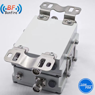690-862/880-960/1427-3800MHz RF Combiner -160dbc 200W Τριπλέξερ με 4310 Γυναικείο Συνδέτη