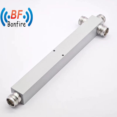 GFQ-XXXXXX 2/3/4 Way 300W Power Splitter 2400-6000MHz 4.3-10 Γυναίκα εσωτερικό / εξωτερικό IP65