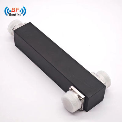 Εσωτερικό/εξωτερικό IP65 2400-6000MHz Dinf 4διαδρομές υψηλής ισχύος ευρυζωνική αντιδραστική διαίρεση ισχύος