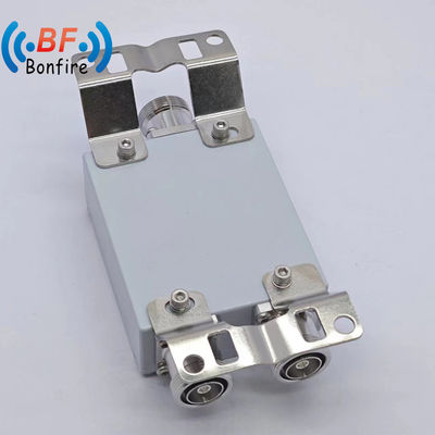 1-40dB Υψηλής ισχύος Κοαξιακός Ακτινοποιητής RF 200W DIN Άντρας προς Γυναίκα σταθερός συνδυαστής RF 2300-2400 2500-2700MHz