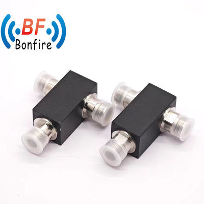 Προσαρμοσμένος 5g Power Splitter Combiner 617-4000MHz RF Power Divider για το κτίριο Das