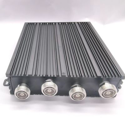 698-3800MHz 4 σε 1 Low Pim Υβριδικό Σύνδεσμο DIN-F με εσωτερική / εξωτερική ικανότητα IP65