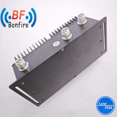 Γκρι 698-3800MHz 3dB Υβριδικό Συσκευαστή 4.3-10 Γυναίκα 4 σε 4 εκτός Συνδυασμός IP65 -160dbc