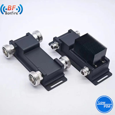 617-3800MHz 3dB 2X2 RF Hybrid Coupler Combiner 4.3-10 Γυναίκα για 5g Χρησιμοποιώντας εξατομικευμένο