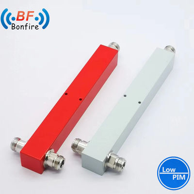 Προσαρμοσμένος RF 2 Way Power Splitter 10W 350-3800MHz 4.3-10-F σύνδεσμος για σταθμό βάσης