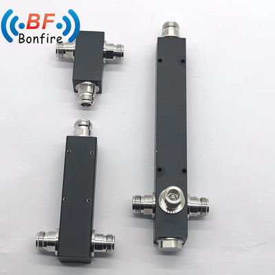 Εσωτερικός/εξωτερικός IP65 50W 350-3800MHz Δυστυχώς διαχωριστής ισχύος ραδιοσυχνοτήτων με SMA θηλυκό σύνδεσμο