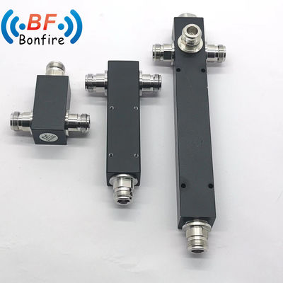 Εντός/εξωτερικού IP65 500W 350-3800MHz 3 Way Power Splitter με 7/16 DIN θηλυκό σύνδεσμο