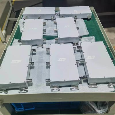 22.00cm * 10.00cm * 2.00cm 698-4000MHz Υβριδικός σύνδεσμος 3 X3 4.3-10