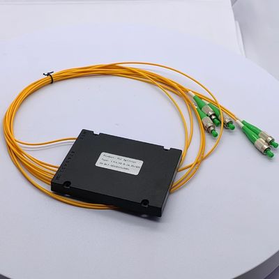 1*4 Μονό λειτουργία PLC Splitter 0,500kg με Μέγεθος συσκευασίας 25,00cm * 20,00cm * 10,00cm