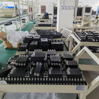 698-3800MHz DIN-F Κατευθυντικός σύνδεσμος χαμηλής πίμ για λύσεις αντιμετώπισης προβλημάτων δικτύου DAS