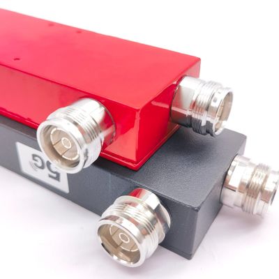 0.200kg Πακέτο Ακαθάριστο βάρος 5dB 6dB 7dB 8dB Αεροκατευθυντικός ζεύγος 698-4000MHz