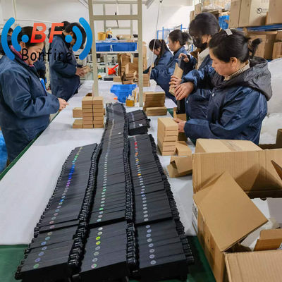 300W 0,3dB RF χαμηλή απώλεια εισαγωγής αντιδραστική κοιλότητα κατευθυντικός ζεύγος 698MHz-3800MHz 25dB βαθμός ζεύξης