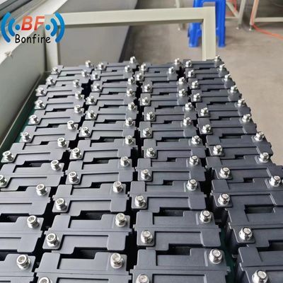 2 σε 2 εκτός RF Υβριδικό συνδυαστικό ζεύγος Συχνότητα 698-3800MHz N Γυναικεία σύνδεσμος Ενδοηλεκτρική ισχύς 50W Ibs Συστατικά