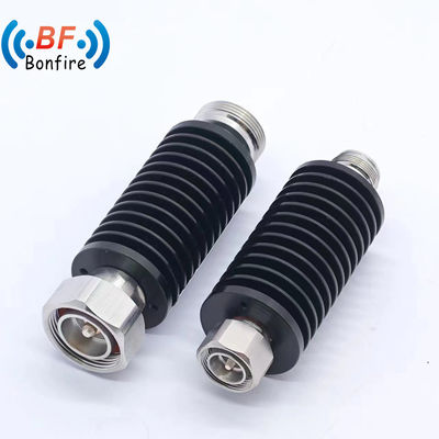 Ενιαία κατεύθυνση 100W σταθερός Attenuator 3/6/10/20dB N-Αρσενικό σε N-Αρσενικό DC-3800MHz Μαύρο
