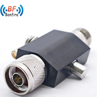 Εσωτερική/εξωτερική προστασία IP65 698-3800MHz RF 3G SMA Connector N-M προς N-F Συσκευή προστασίας από υπερτάσεις