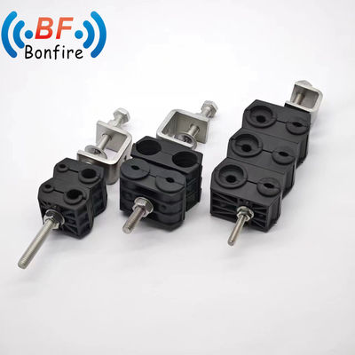 Βελτίωση της διαχείρισης καλωδίων με KXK-XXXXX Single Stack 1-5/8&quot; Coaxial Cable Feeder Clamps